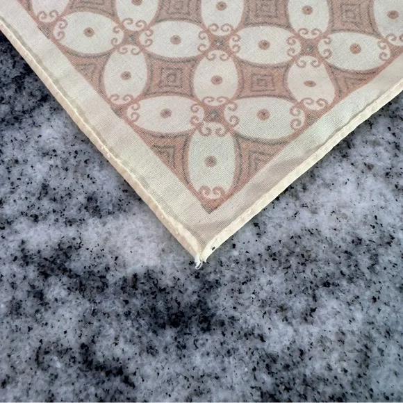 Gorgeous 35 Inch Square Scarf - Picture 14 of 15